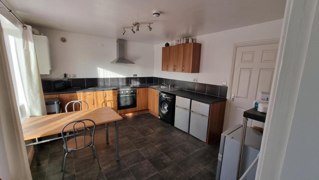 En Suite Room With Kitchen Facilities ノッティンガム エクステリア 写真